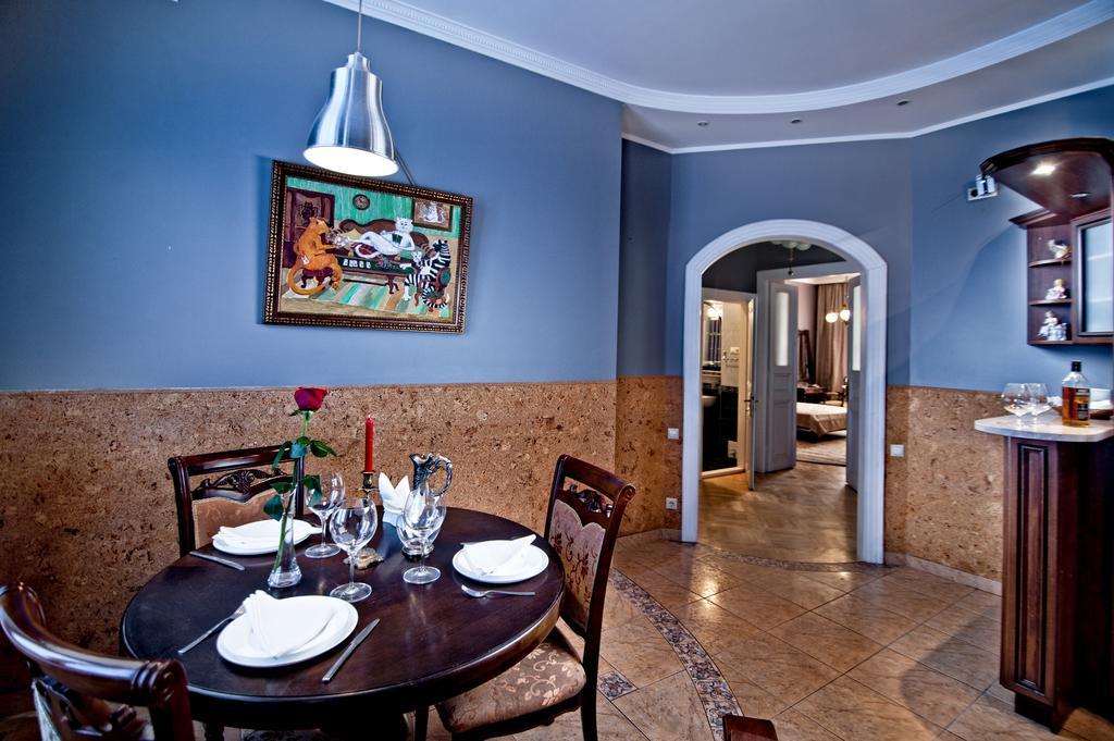 British Club Lviv Hotell Rum bild