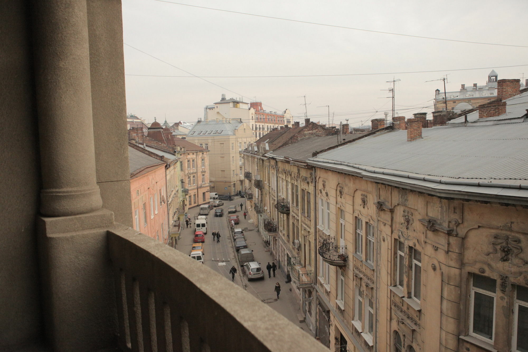 British Club Lviv Hotell Exteriör bild