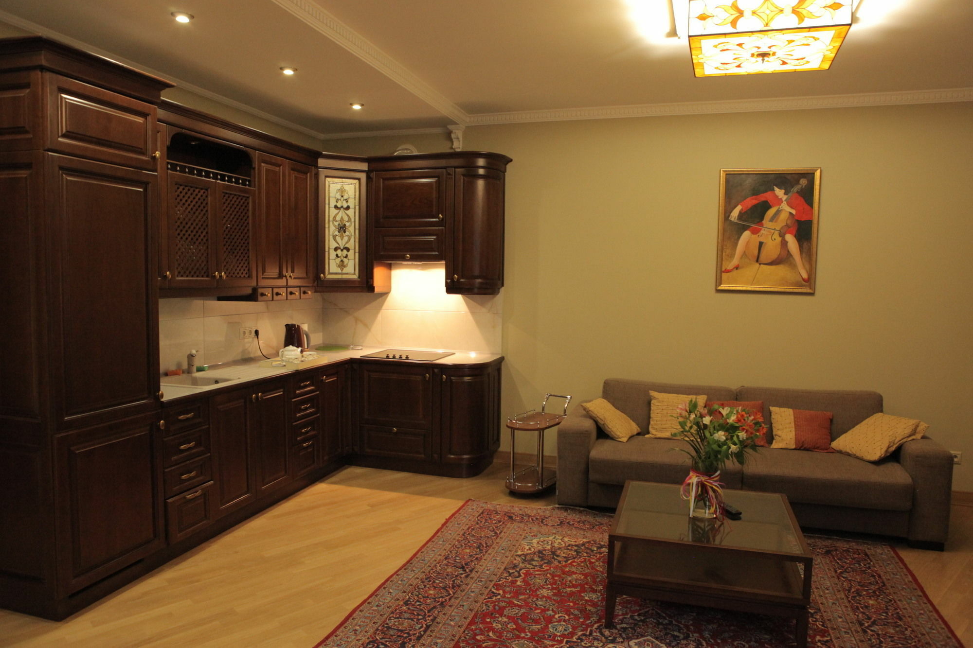 British Club Lviv Hotell Exteriör bild